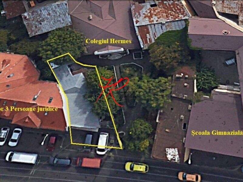 Mosilor, vanzare casa si teren.