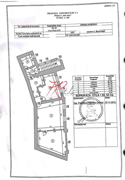 Mosilor, vanzare casa si teren.